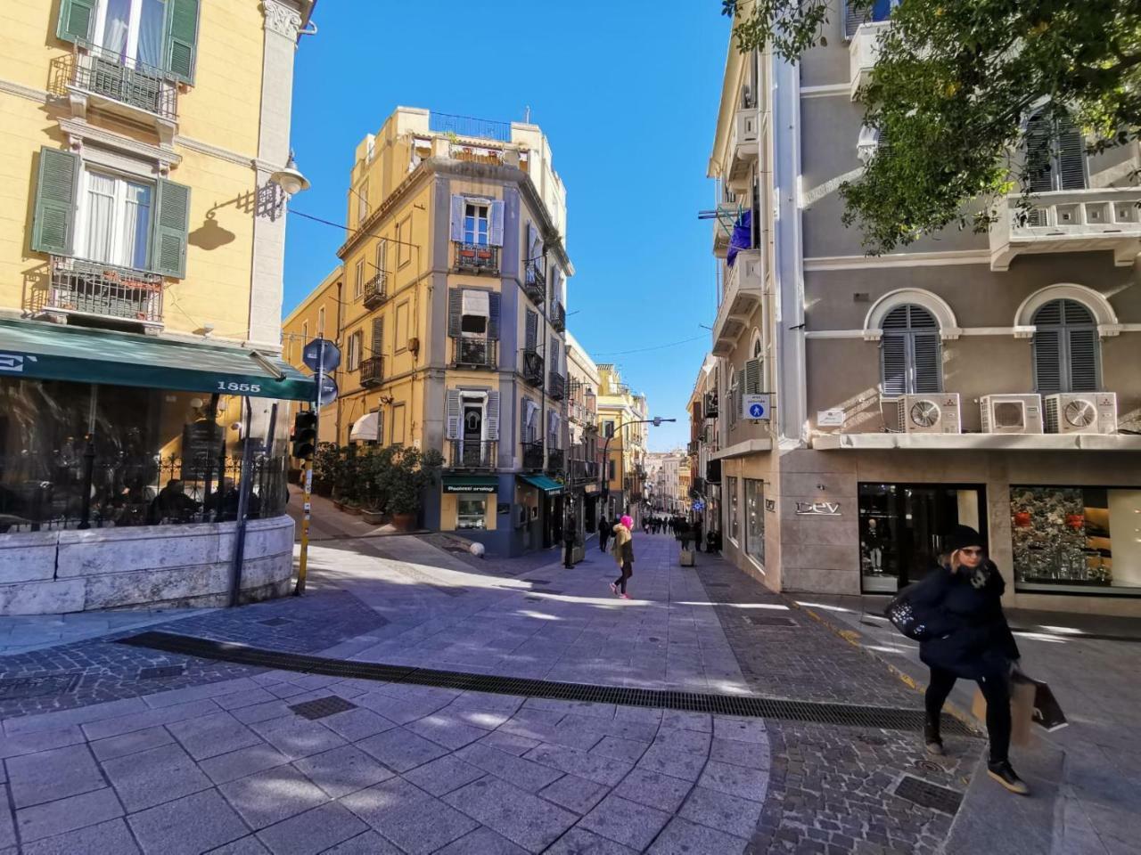 Suitesgaribaldi Cagliari Ngoại thất bức ảnh