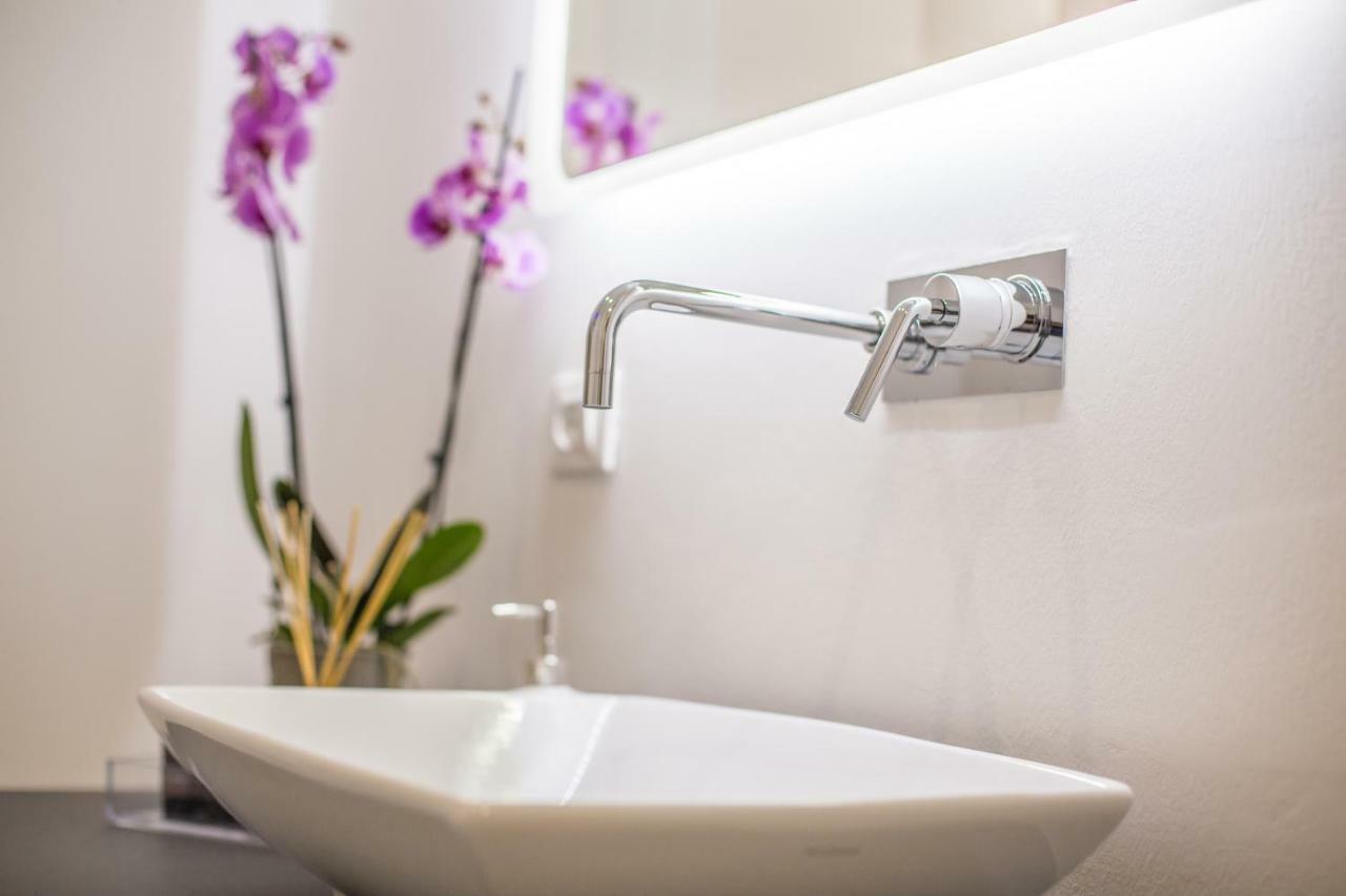 Suitesgaribaldi Cagliari Ngoại thất bức ảnh